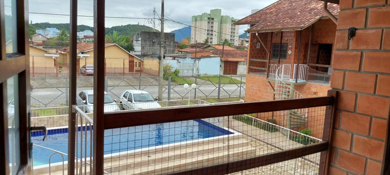 Chale Borasol Martim De Sa Piscina 600Mts Da Praia Lägenhet Caraguatatuba Exteriör bild